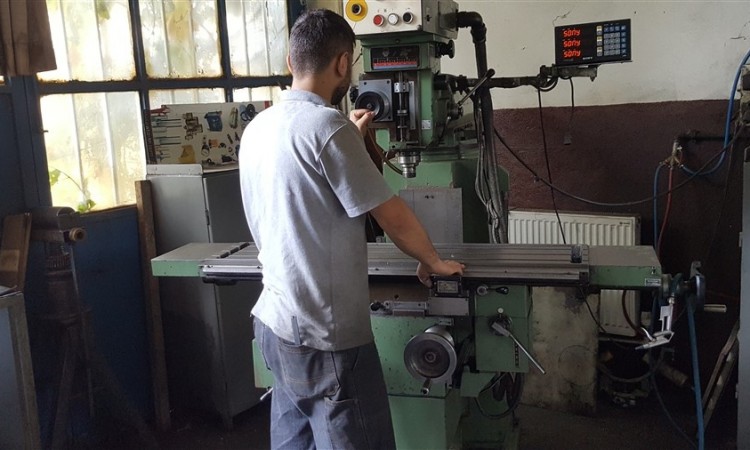 Tos Moulder Dij Milling